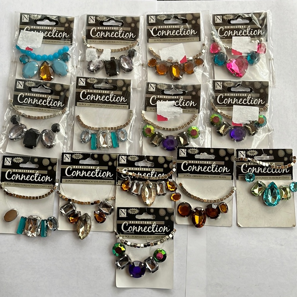 Brand New Lot of 14 pkgs of Nicole Rhinestone Connection Beads